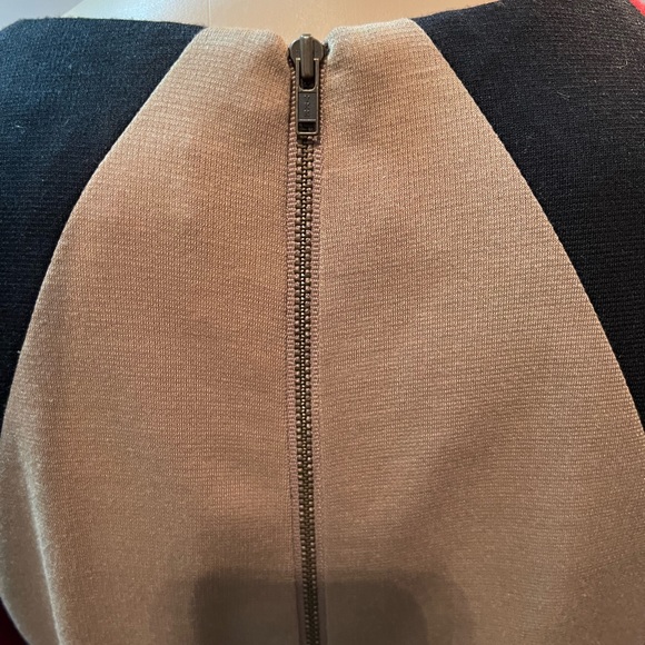 Chetta B Colorblock Red Black Beige Pencil Sheath Top Sz10 - Picture 7 of 9